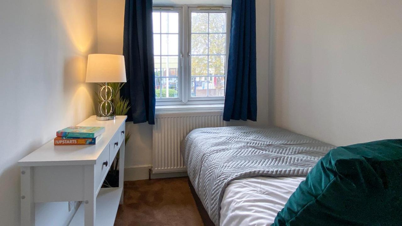 Maberic Housing Privatunterkunft Cranford